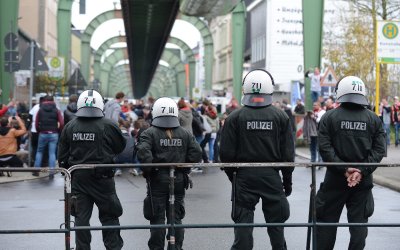 ZIS veröffentlicht Jahresbericht: Gewaltbereites Potenzial auch in den Regionalligen