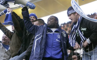 Essen rettet Remis nach 0:2 - Asamoah trifft für Schalker Youngster