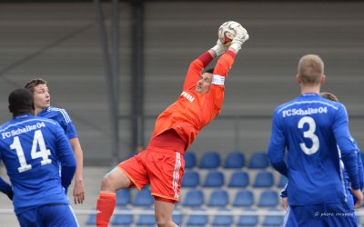 Spannender Abstiegskampf: Wattenscheid und Schalke siegen - Hennef nicht zu retten