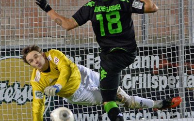 Fernduell um die Tabellenspitze: Aachen jagt Mönchengladbach