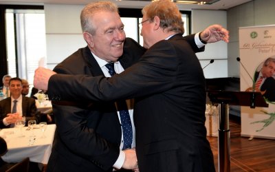 Matinee in Düsseldorf: Viele Gratulanten bei Peter Frymuths 60. Geburtstag