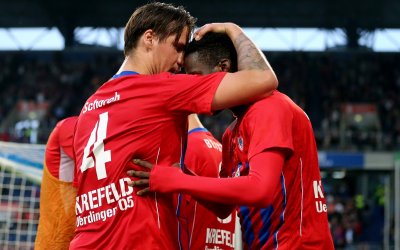 Abbruch bei Uerdinger Aufstiegsspiel in Mannheim - Entscheidung durch DFB-Sportgericht