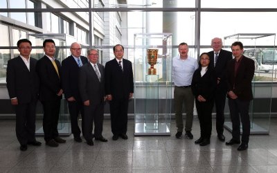 Besichtigung des FohlenCampus: Fußball-Delegation aus Shanghai genießt Besuch in NRW