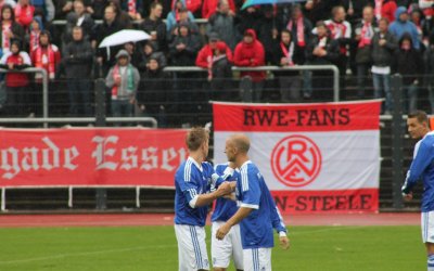 Schalke-Routinier Caillas: Aufstieg noch kein Thema