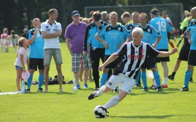 Freizeitfußball-Turnier in Duisburg: Über 500 Aktive spielen um westdeutsche Titel