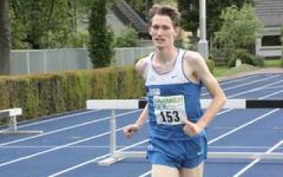 Jannis Töpfer über 3000 m-Hindernis weiter verbessert