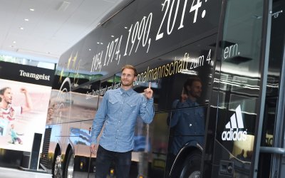 WM-Bus parkt nun im Deutschen Fußballmuseum